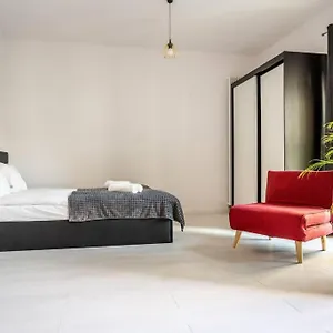 Urbannest_walicow , Warszawa Polska